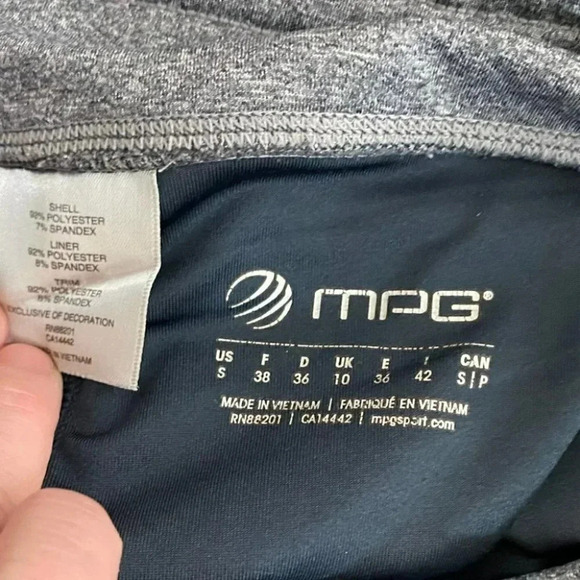 MPG S black gray pink womens running‎ shorts - Picture 3 of 3